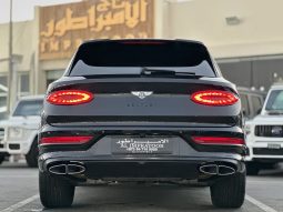 
										BENTLEY BENTAYGA full									