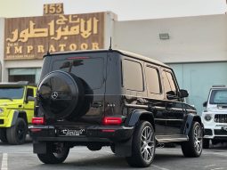 
										MERCEDES G63 Black full									