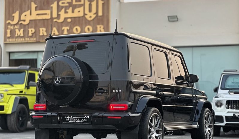 
								MERCEDES G63 Black full									