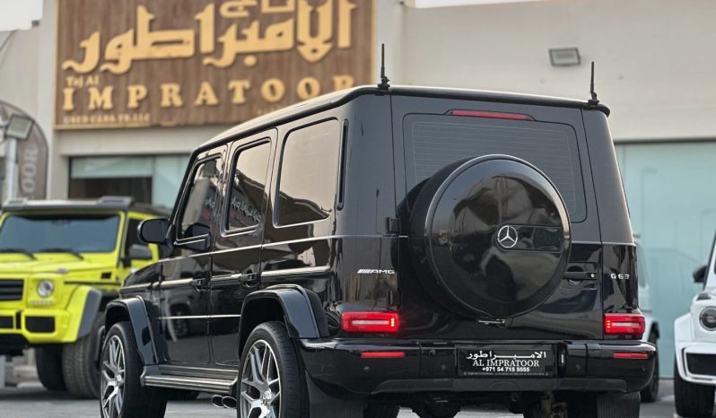 
								MERCEDES G63 Black full									