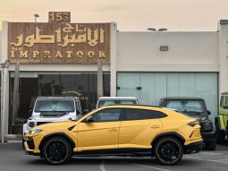 
										LAMBARGHINI URUS full									