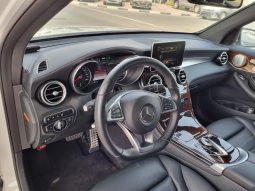 
										Mercedes-Benz Glc350 full									