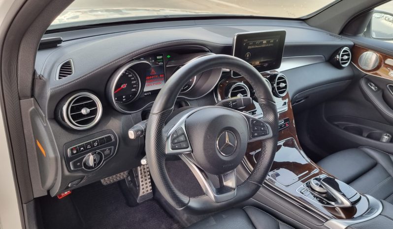 
								Mercedes-Benz Glc350 full									