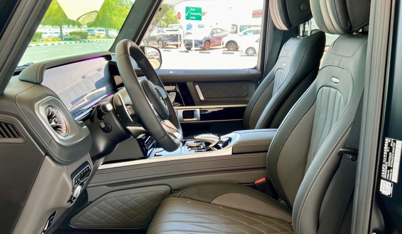 
								MERCEDES BENZ G63 full									