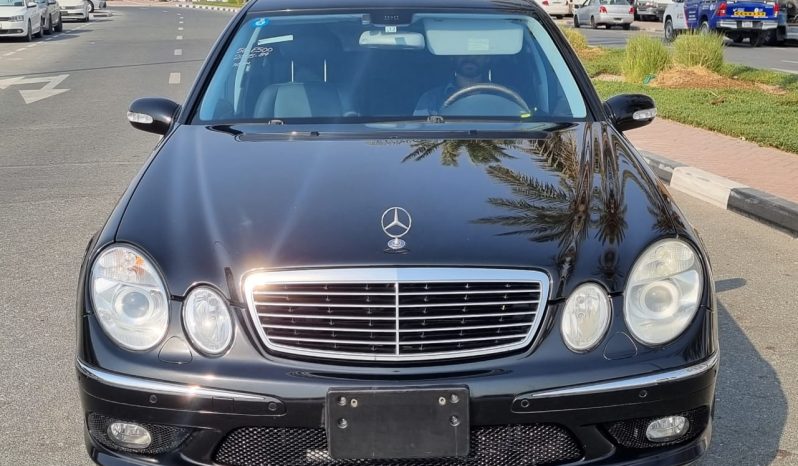 
								Mercedes Benz E500 full									