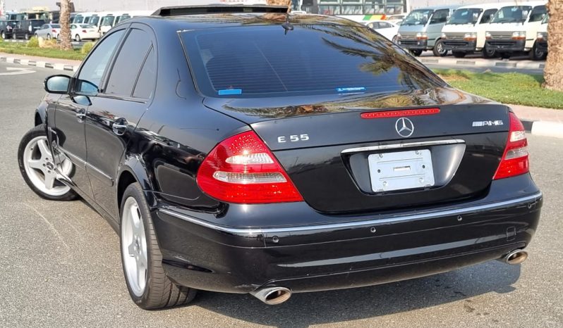 
								Mercedes Benz E500 full									