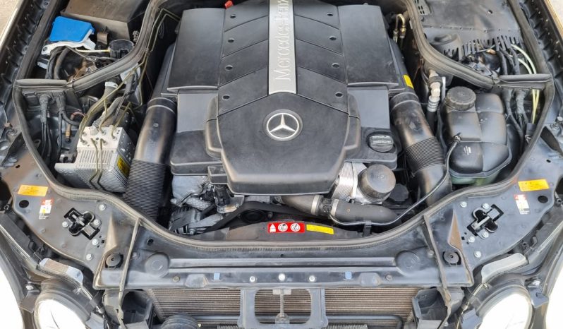 
								Mercedes Benz E500 full									