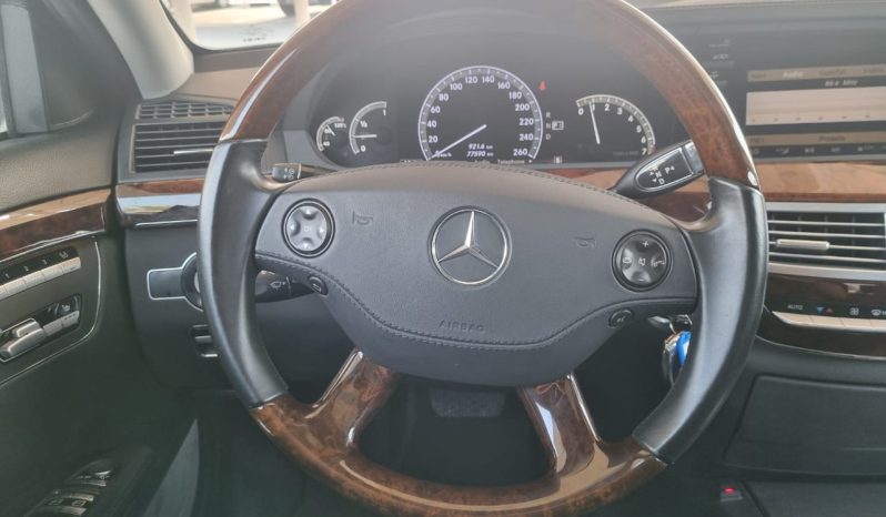 
								Mercedes Benz S550 full									