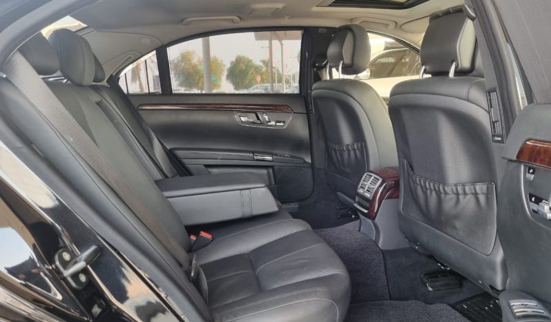 
								Mercedes Benz S550 full									