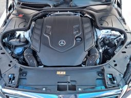 
										Mercedes Benz S560 full									