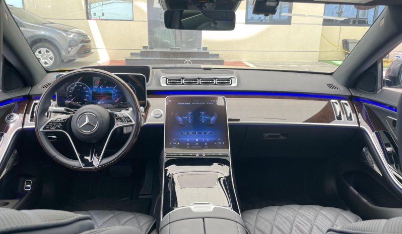 
								MERCEDES BENZ S580 full									