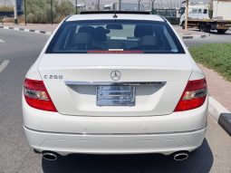 
										Mercedes Benz C250 full									