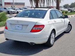 
										Mercedes Benz C250 full									