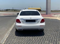 
										Mercedes E220 full									