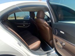 
										Mercedes E220 full									