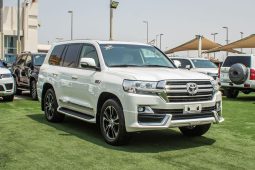 
										TOYOTA LAND CRUISER full									