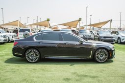 
										BMW 750 Li XDrive full									