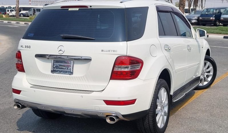 
								Mercedes ML350 full									