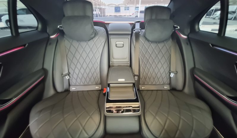 
								Mercedes Benz S500 full									