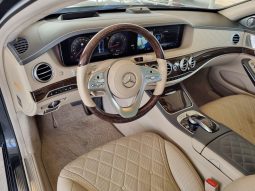 
										Mercedes Maybach S560 full									