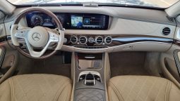 
										Mercedes Maybach S560 full									