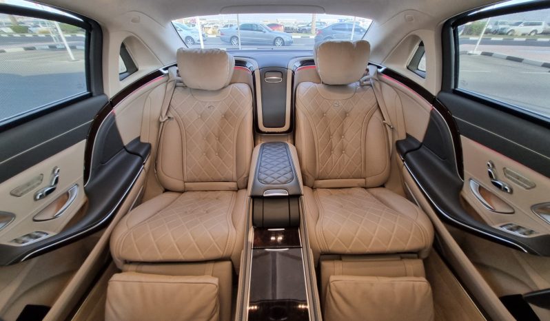 
								Mercedes Maybach S560 full									