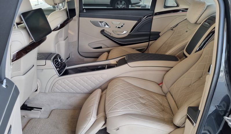 
								Mercedes Maybach S560 full									