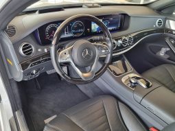 
										MERCEDES BENZ S560 full									