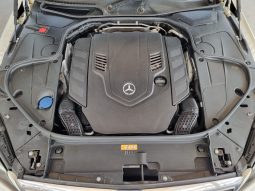 
										MERCEDES BENZ S560 full									