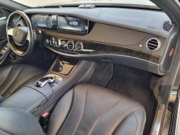 
										Mercedes Benz S400 Black full									