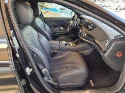 
										Mercedes Benz S400 Black full									