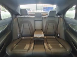 
										MERCEDES BENZ E43 full									