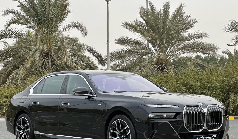 BMW 740i X DRIVE