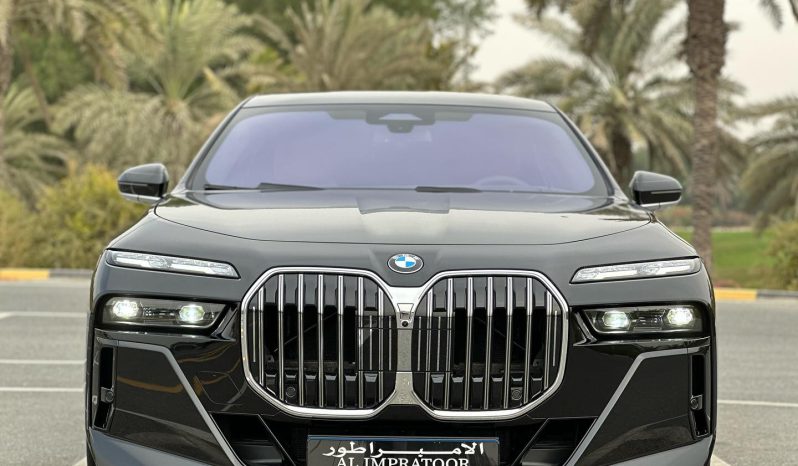 
								BMW 740i X DRIVE full									