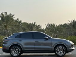 
										Porsche cayenne Coupe full									