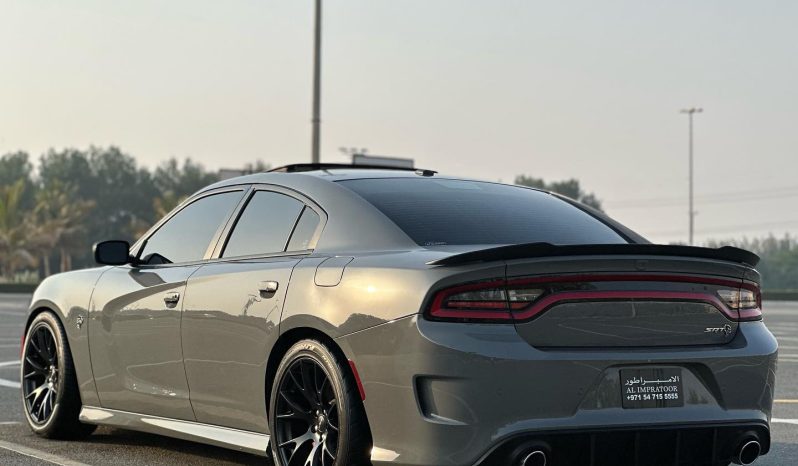 
								DODGE CHARGER HELLCAT SRT full									