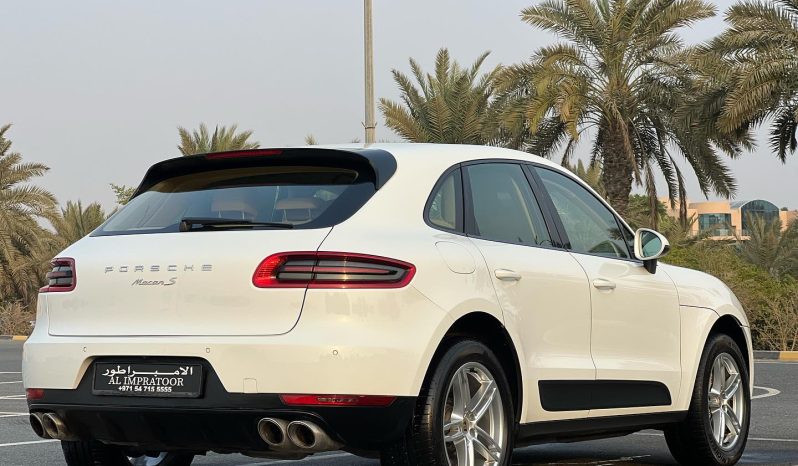 
								Porsche Macan S full									