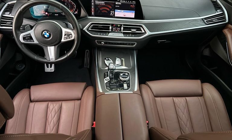 
								BMW X7 M PACKAGE full									