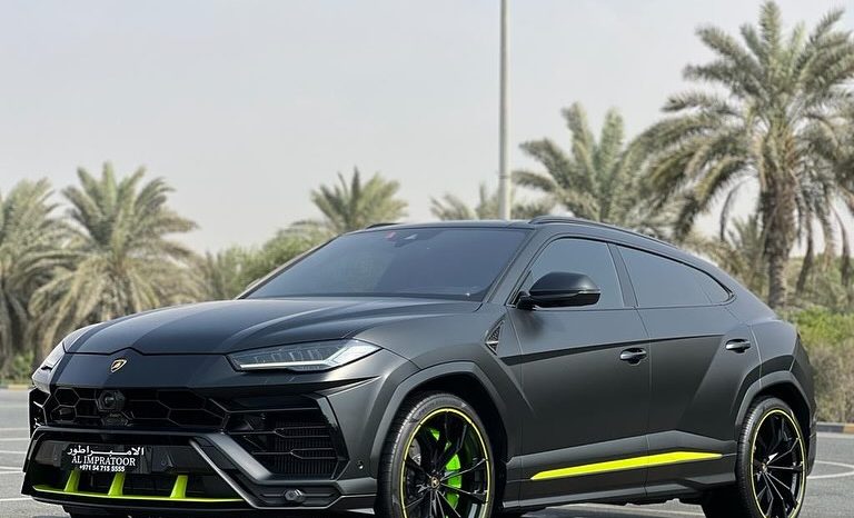 
								LAMBORGHINI URUS full									