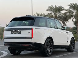 
										RANGE ROVER VOGUE 2022 V8 HSE full									