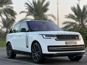 RANGE ROVER VOGUE 2022 V8 HSE