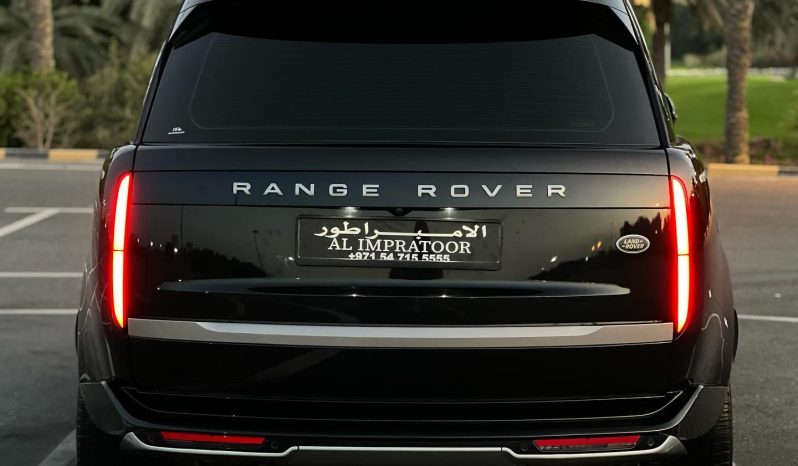 
								RANGE ROVER VOGUE 2022 V8 HSE P530 full									