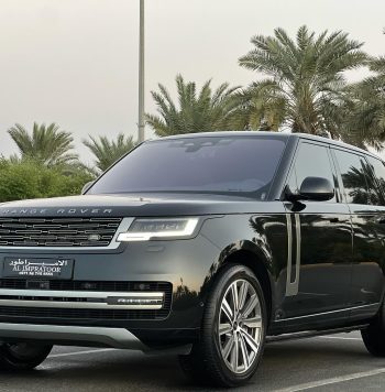 RANGE ROVER VOGUE 2022 V8 HSE P530