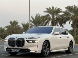 
										BMW 735i X DRIVE full									