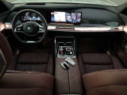 
										BMW 735i X DRIVE full									