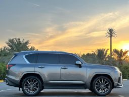 
										LEXUS LX 600 full									