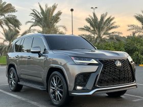 LEXUS LX 600