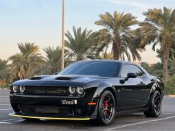 
										Dodge challenger full									